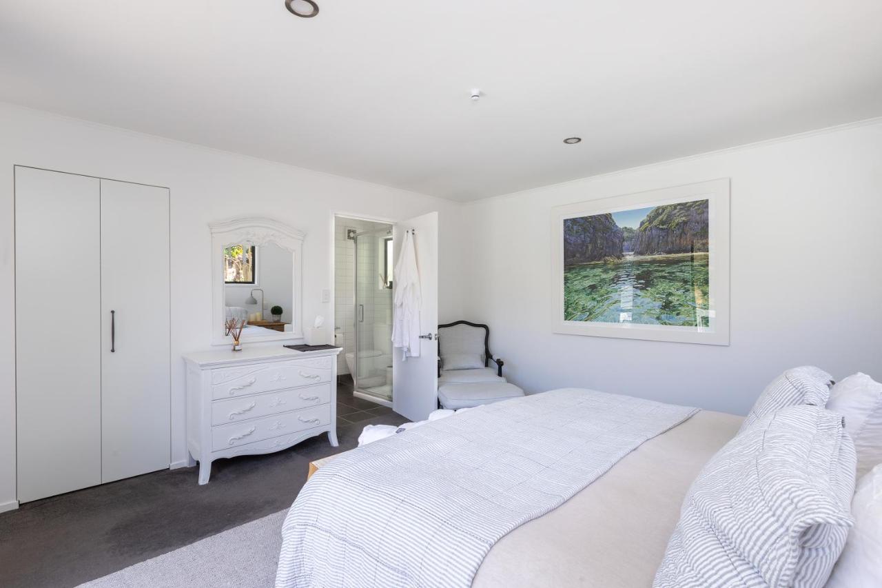 Kawau Lodge Boutique Resort Kawau Island 외부 사진